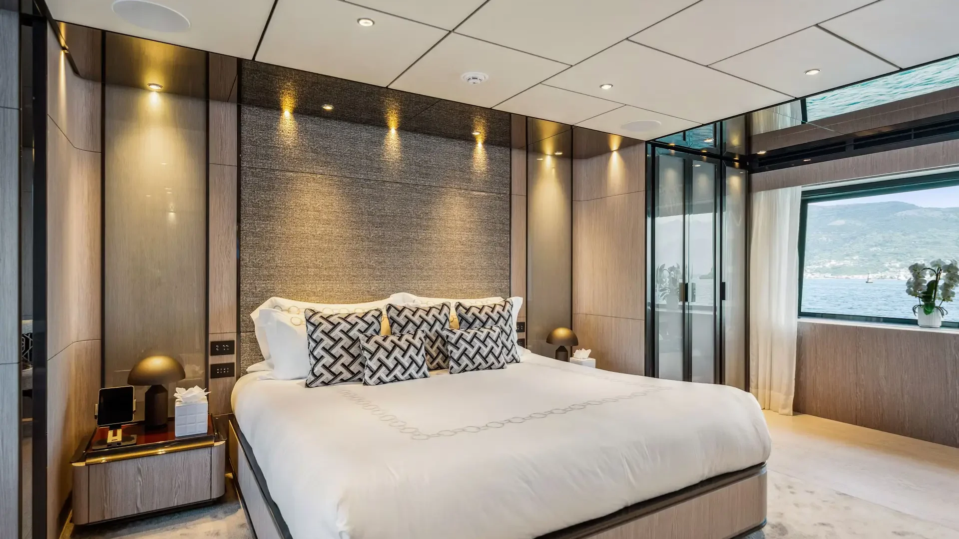 Luxury Yacht Fifi - ms-3